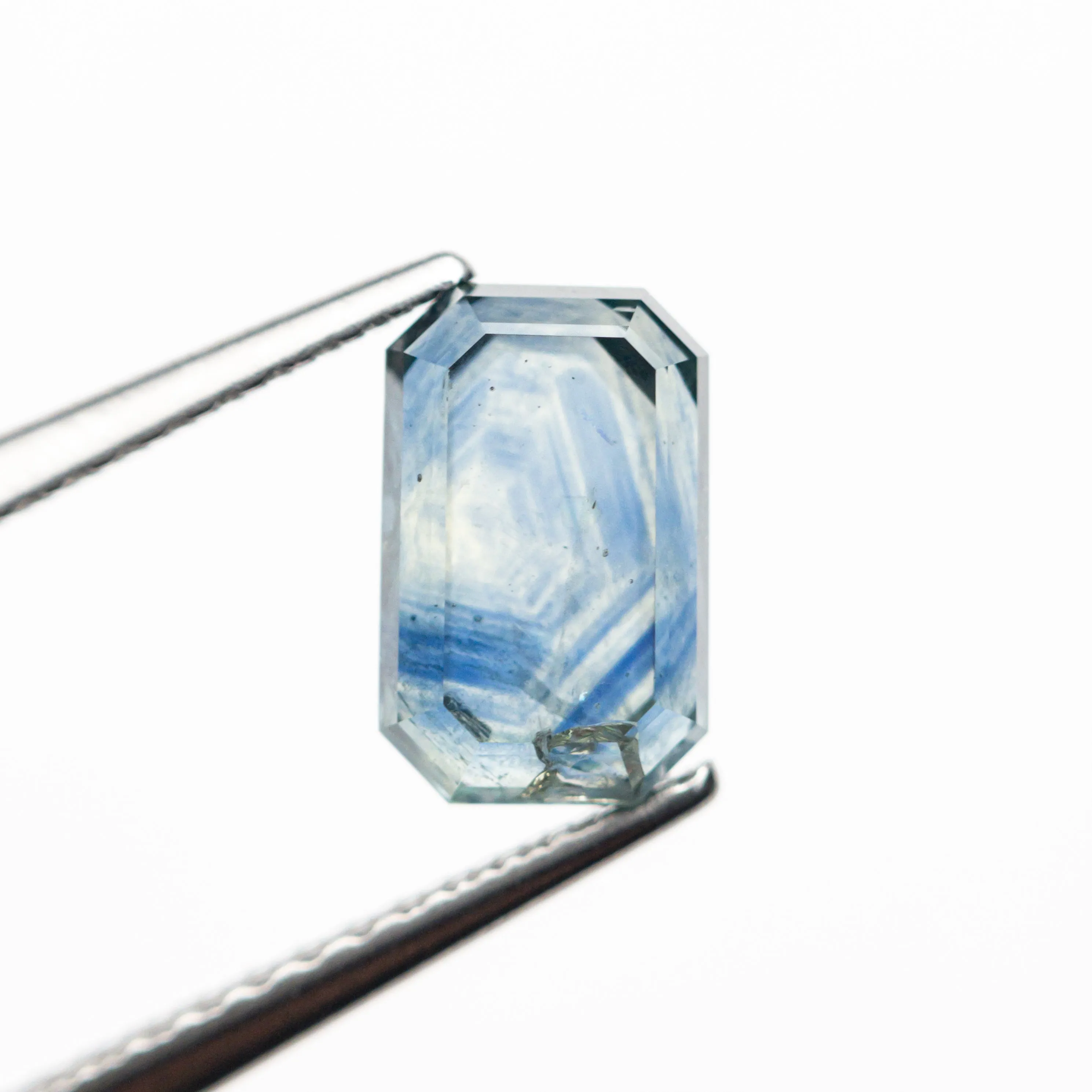 1.92ct 8.01x5.07x3.32mm Cut Corner Rectangle Portrait Cut Sapphire 23469-15