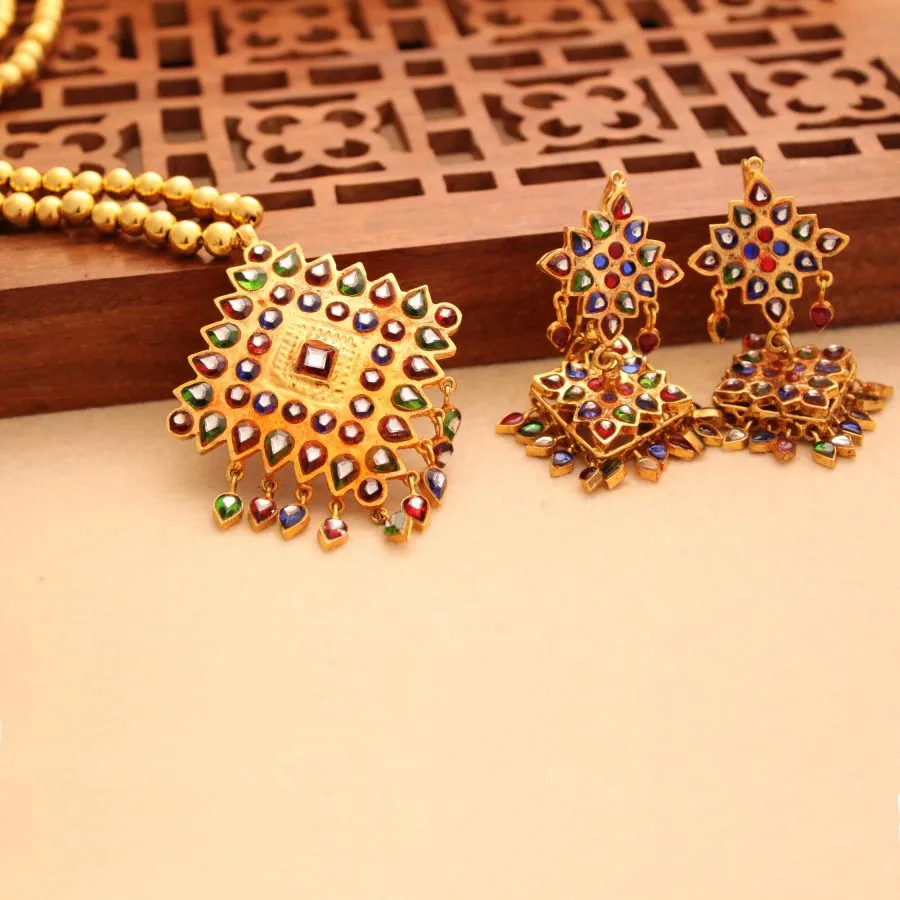 Dhurri Set with Multi color Kundan Work