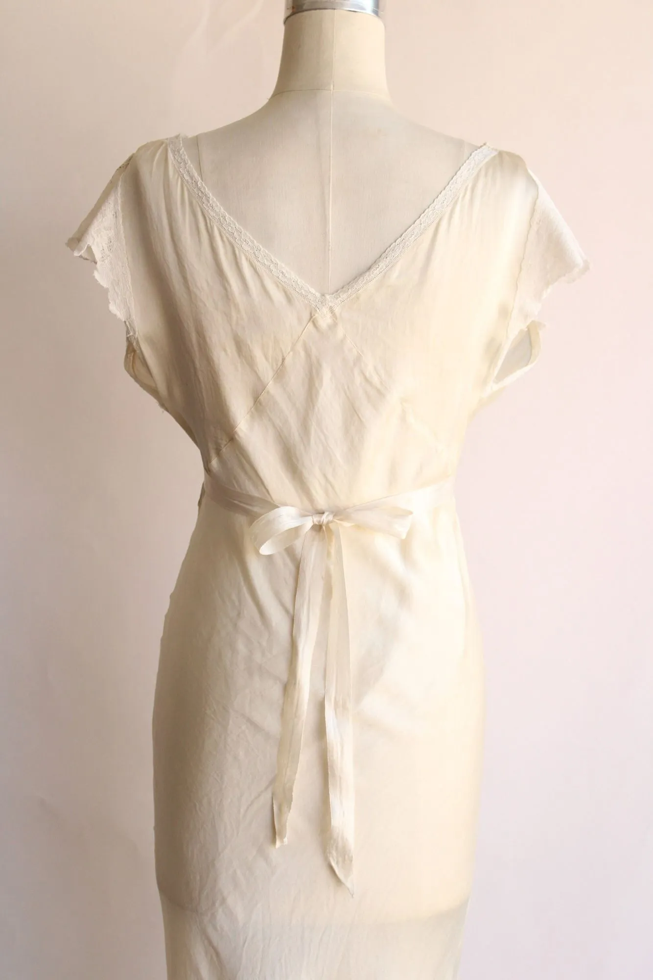 Vintage 1940s Ivory Silk Nightgown with Lace Trim